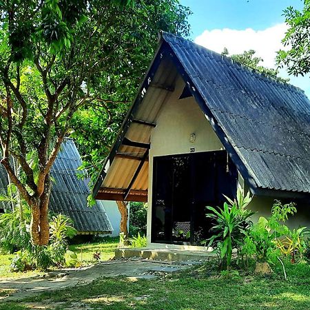 Cashewnut Tree Resort Ko Lanta Dış mekan fotoğraf