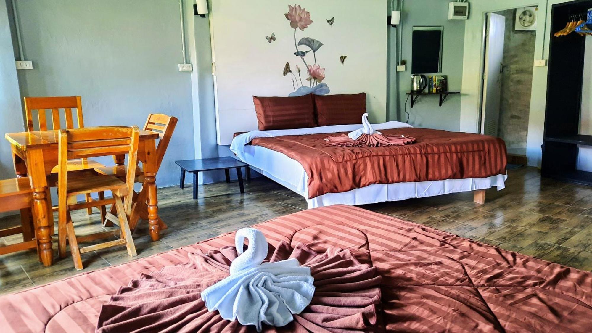 Cashewnut Tree Resort Ko Lanta Dış mekan fotoğraf